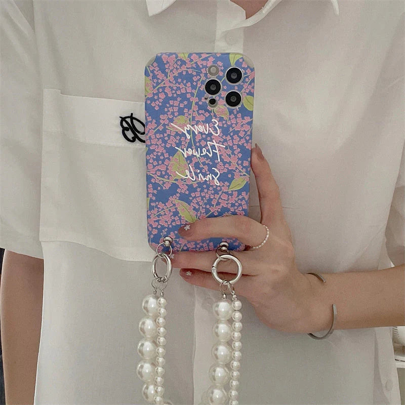 Flower Print Case With Camellia Pearl Bracelet