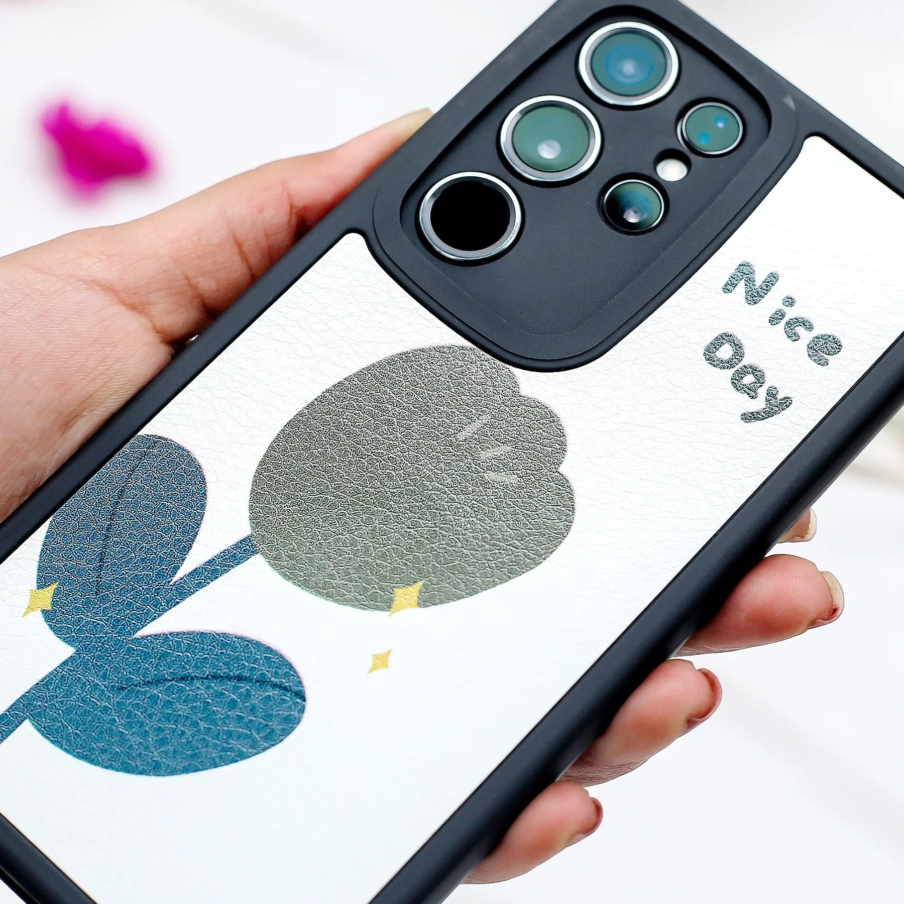 Playful Floral Pattern Phone Case - Samsung