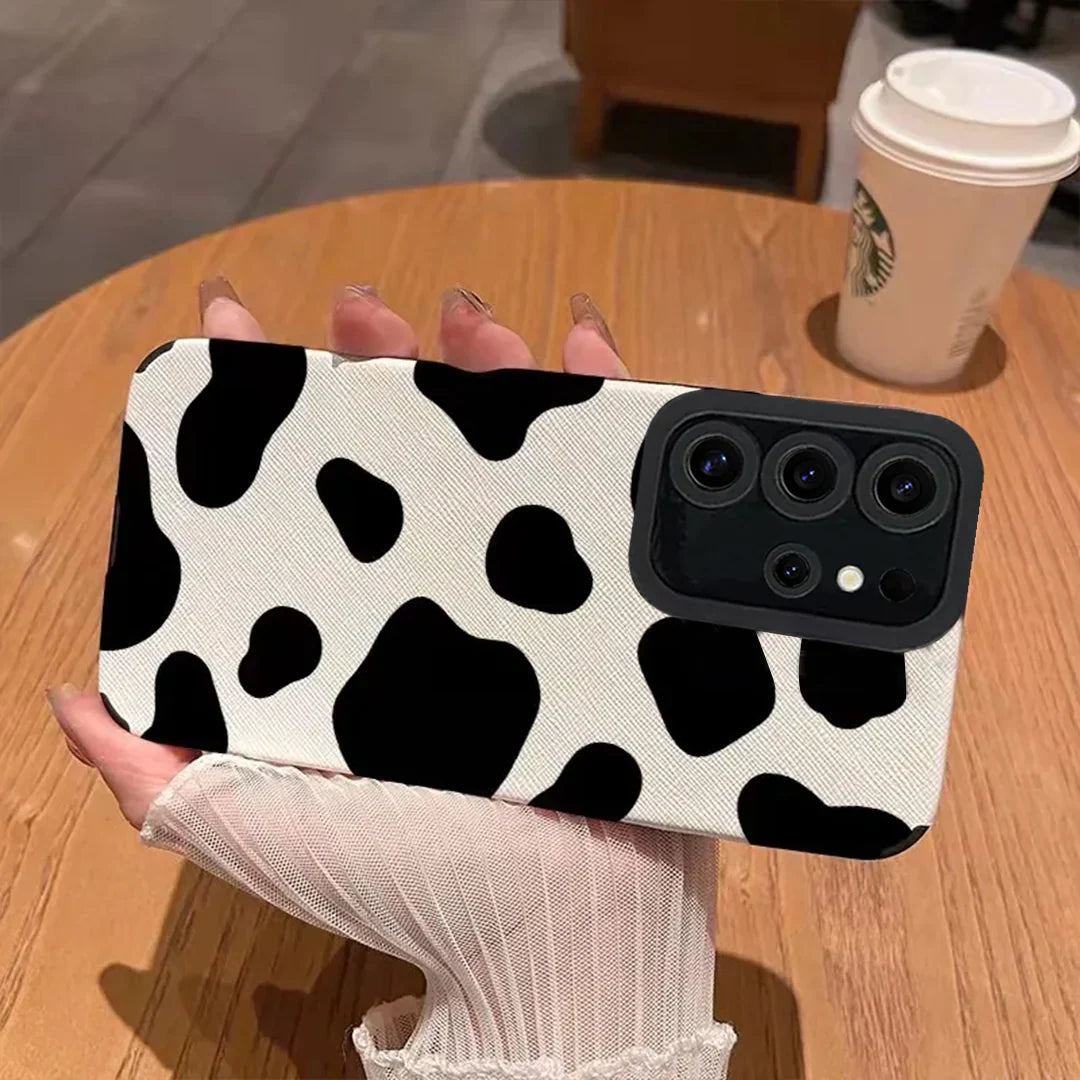 Cow Spot Craze Protective Case - Samsung