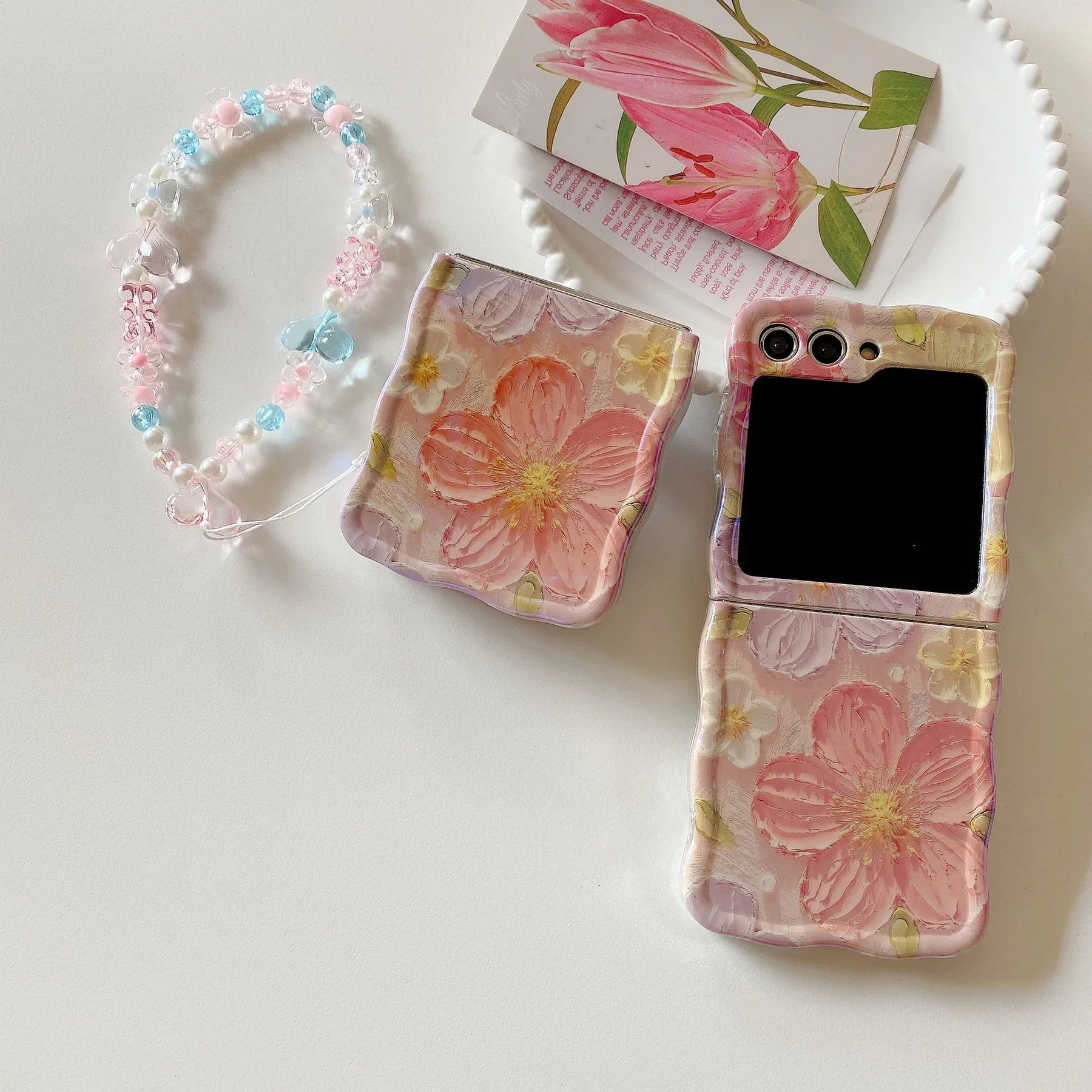 Artistic Camellia Blooms Case with Charm - Samsung