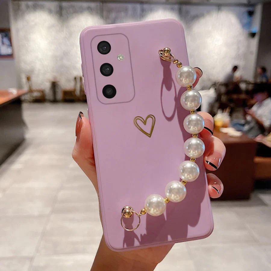 Soft Silicone Heart Print With Pearl Bracelet Case - Samsung