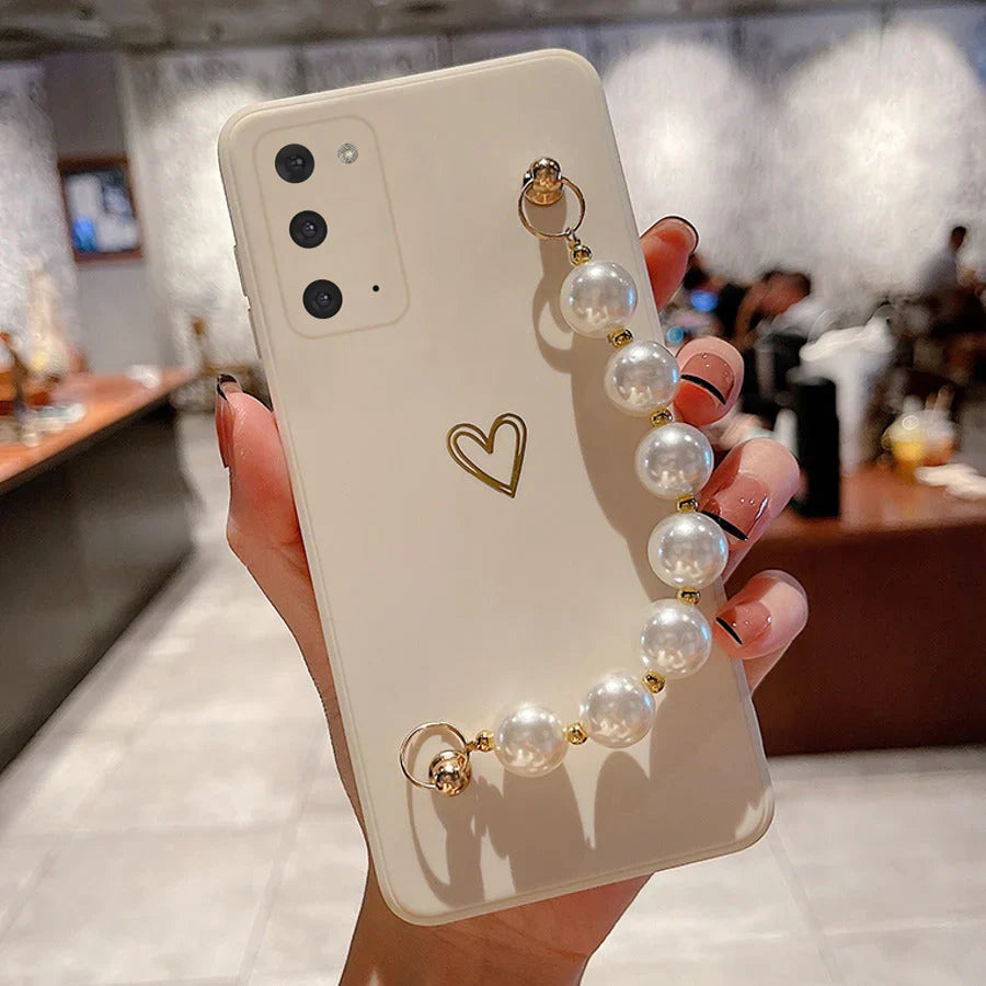 Soft Silicone Heart Print With Pearl Bracelet Case - Samsung